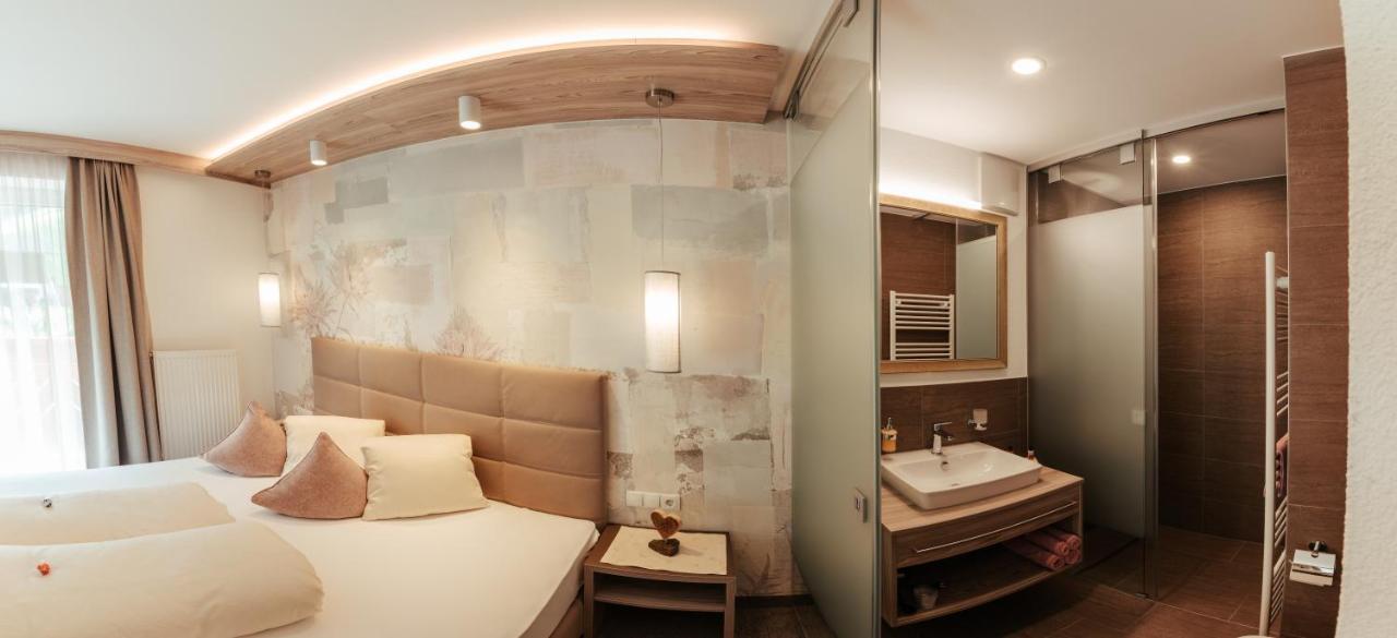 Hotel St-Leonhard Sankt Leonhard im Pitztal Ngoại thất bức ảnh
