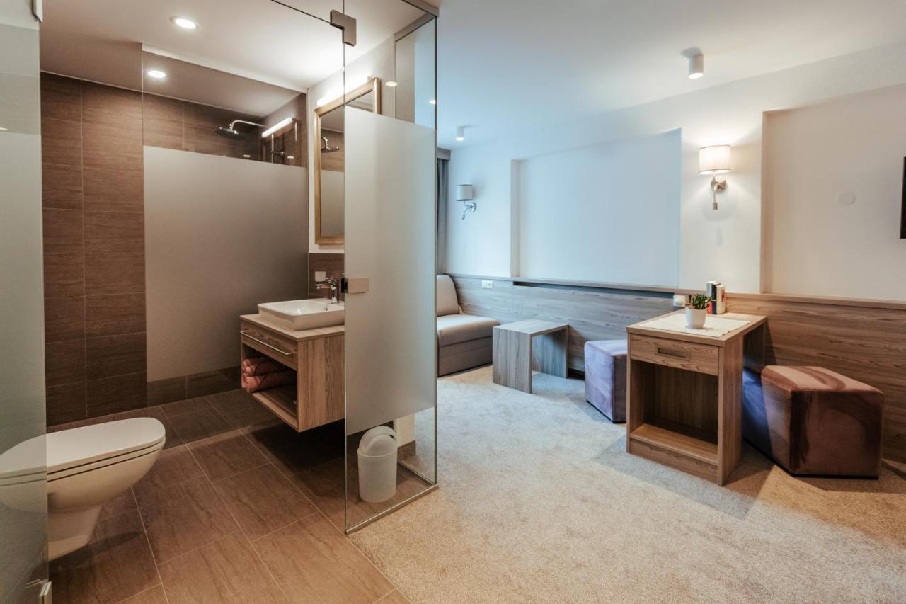 Hotel St-Leonhard Sankt Leonhard im Pitztal Ngoại thất bức ảnh