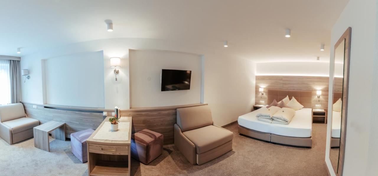 Hotel St-Leonhard Sankt Leonhard im Pitztal Ngoại thất bức ảnh