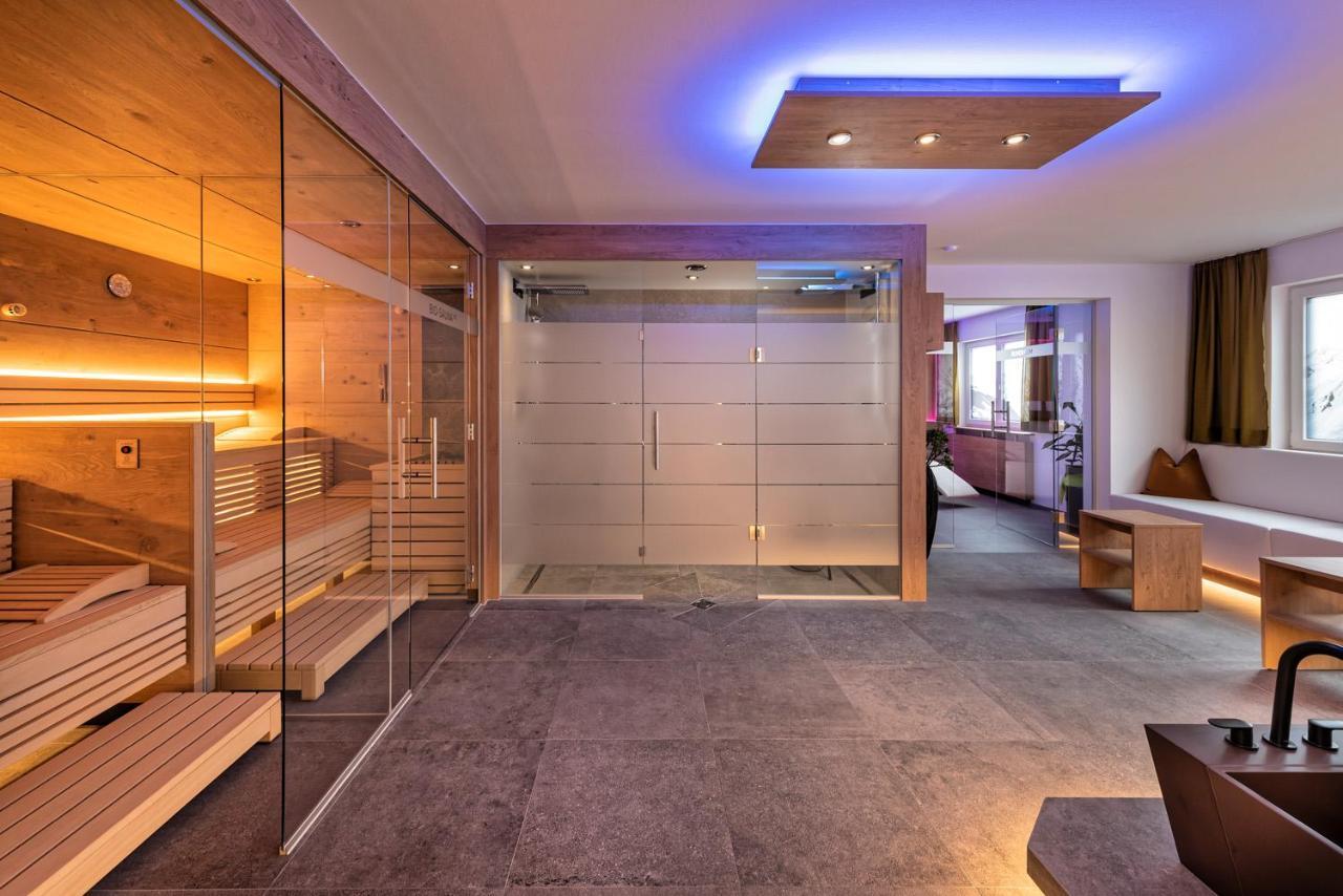 Hotel St-Leonhard Sankt Leonhard im Pitztal Ngoại thất bức ảnh
