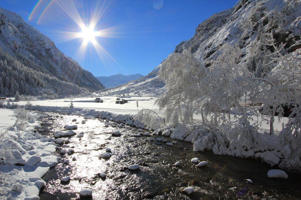 Hotel St-Leonhard Sankt Leonhard im Pitztal Ngoại thất bức ảnh