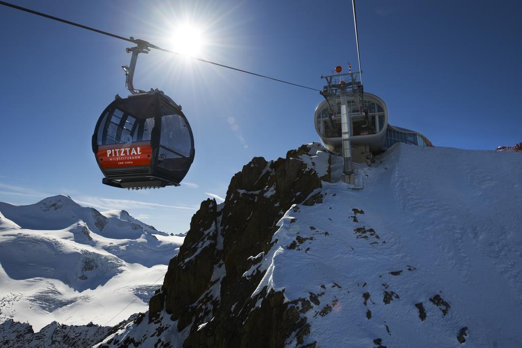 Hotel St-Leonhard Sankt Leonhard im Pitztal Ngoại thất bức ảnh